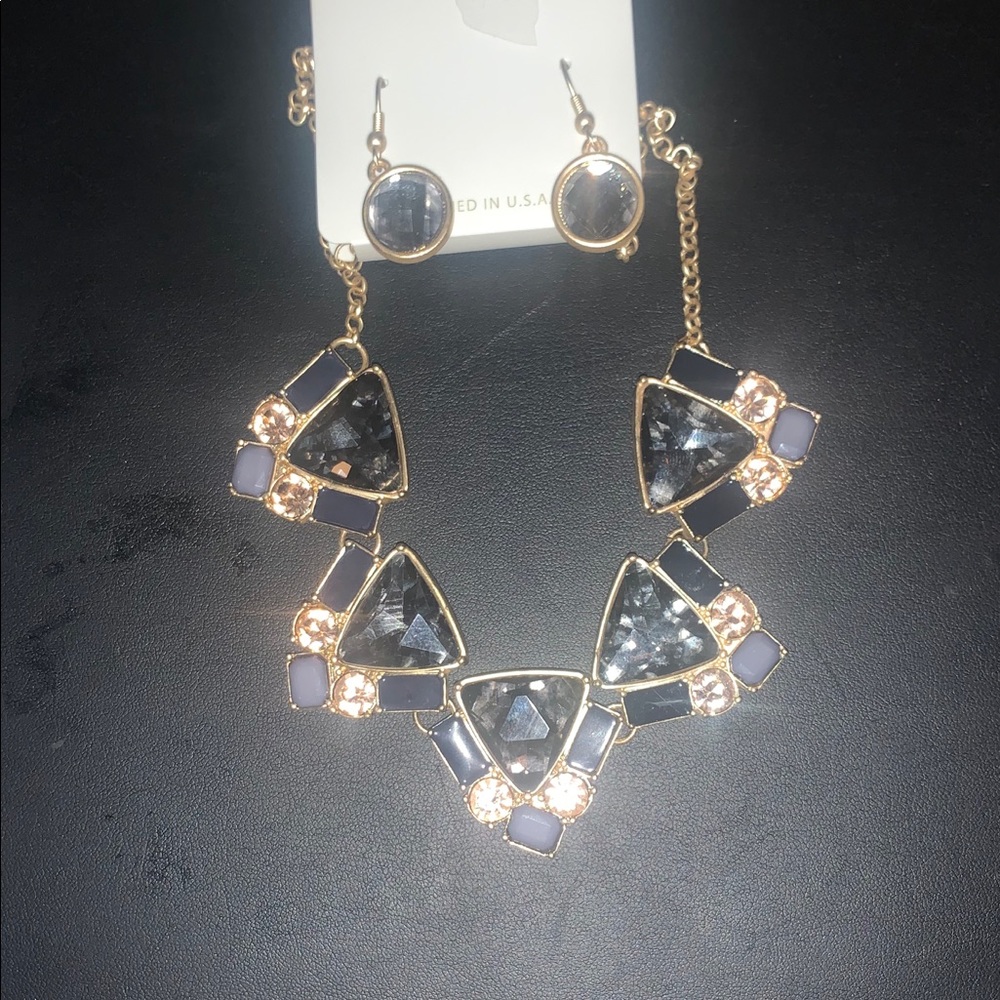 Necklace and earrings set